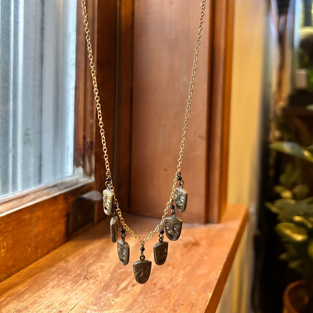 VINTAGE PIDIDDILY LINKS necklace - gold with drama mask charms